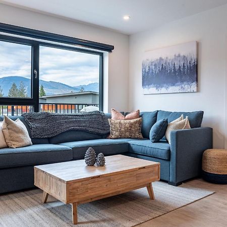 Bluebird Daze By Revelstoke Vacations Apartman Kültér fotó